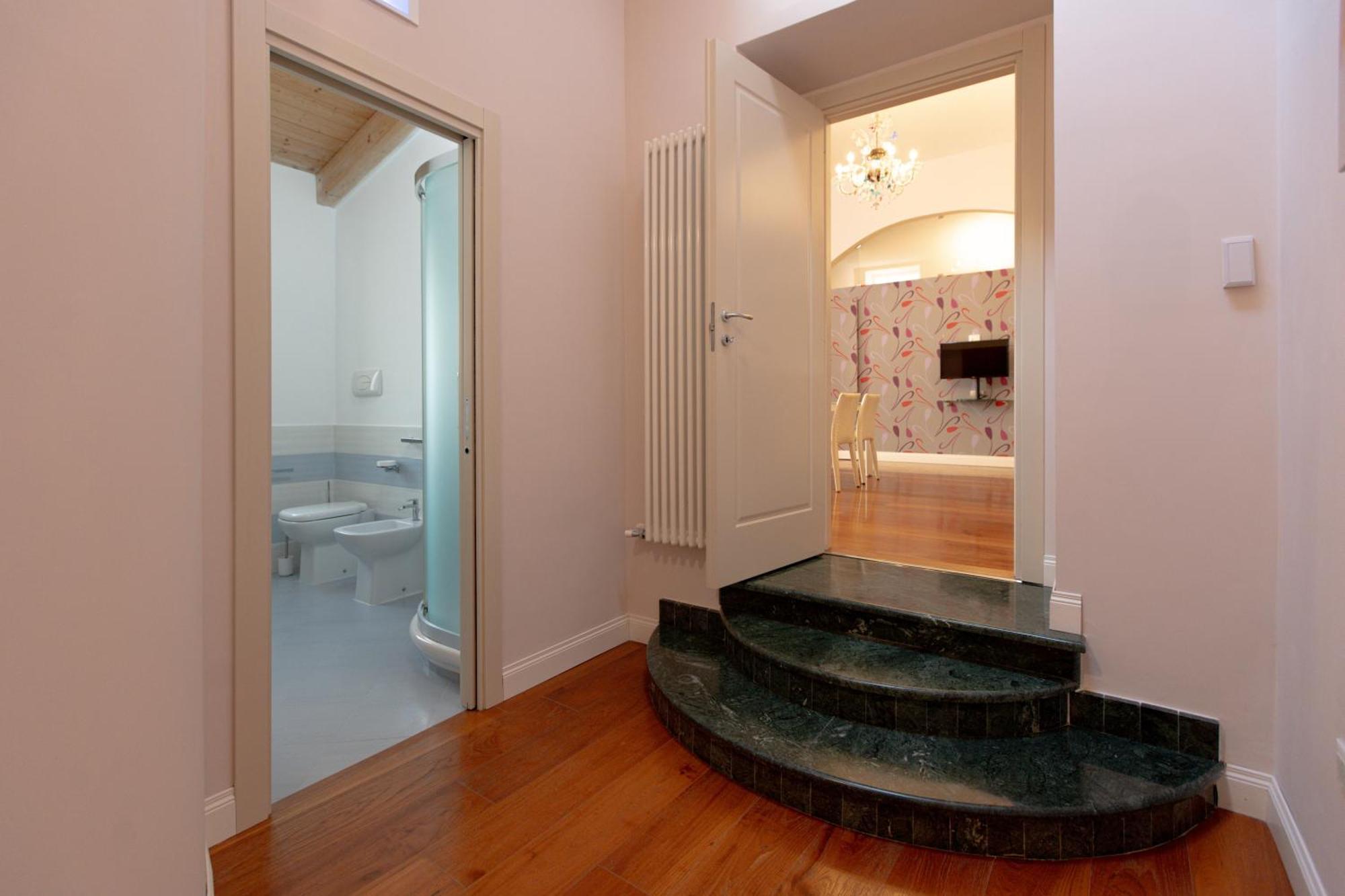 Favolosa Residenza Con Jacuzzi Санта-Марія-Капуа-Ветере Екстер'єр фото